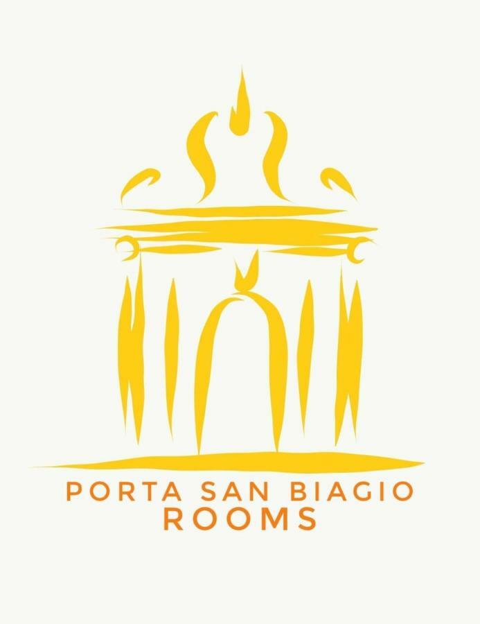 Porta San Biagio Rooms レッチェ エクステリア 写真